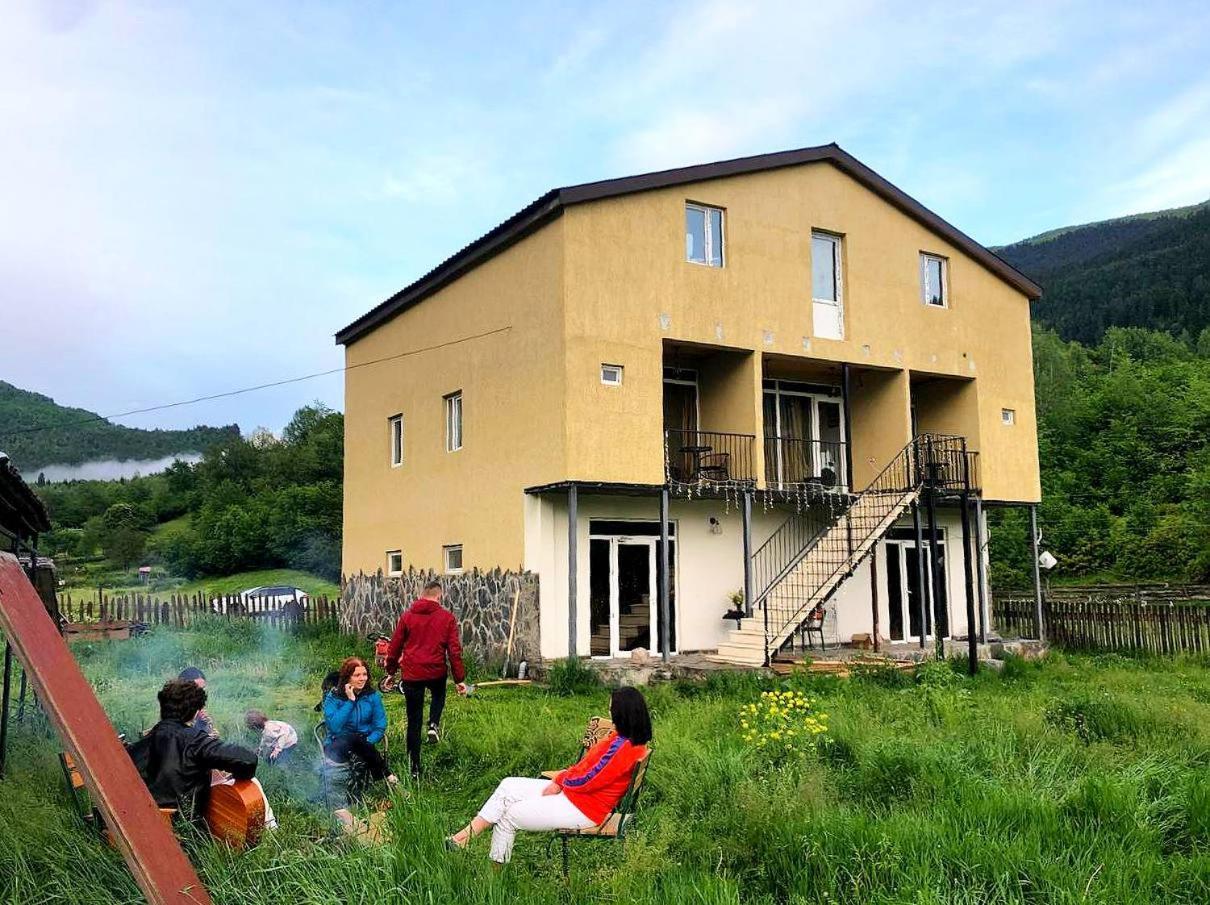 Stop House Mestia Extérieur photo